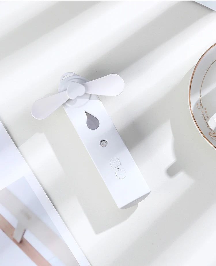 Mini Ventilador de Mano con Mister USB Plegable