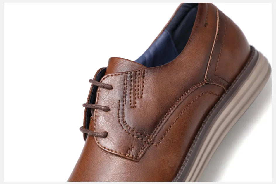 BHKH zapatillas de deporte masculinas Otoño/Invierno traf zapatos casuales de cuero para hombres trabajo de negocios Oficina zapatos de vestir con cordones para hombres talla 47