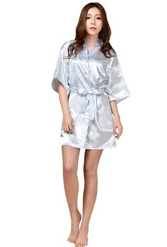 Bata de noche corta de satén de seda para mujer, bata tipo Kimono lisa, bata de baño a la moda, albornoz Sexy, bata de dama de honor para novia y boda
