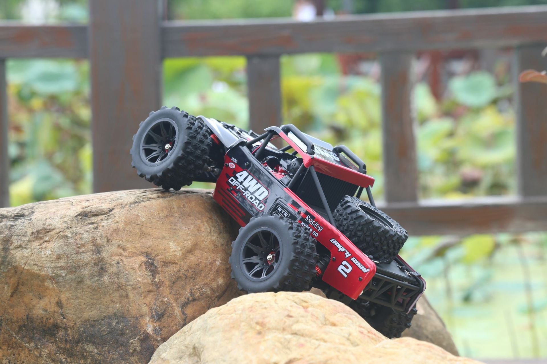 Auto RC MJX Hyper Go 1/16 Sin Escobillas 3S 4WD Alta Velocidad