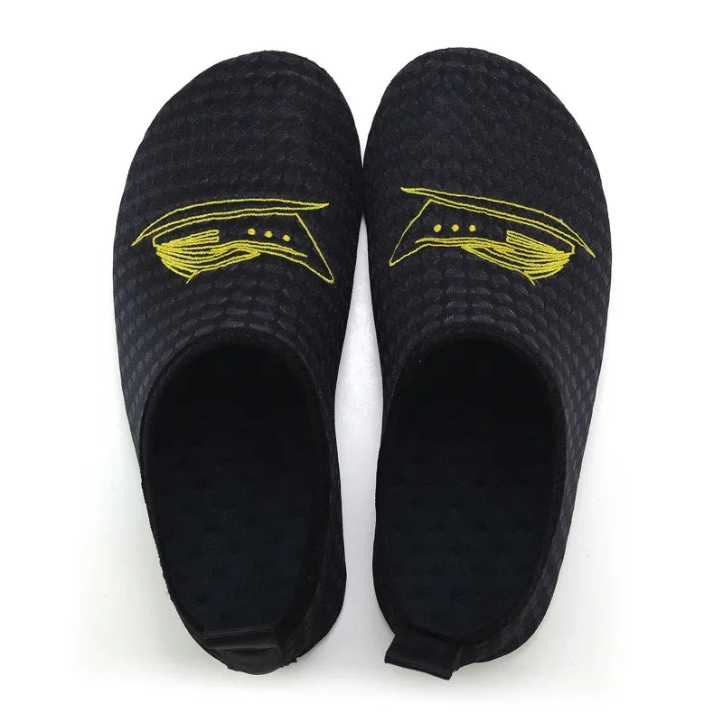 Zapatos acuáticos de secado rápido para hombre y mujer, zapatillas de playa ligeras, suaves y antideslizantes, talla Original 34-49, 2024