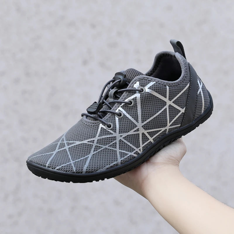 Zapatos informales transpirables para hombre, zapatos de agua ligeros antideslizantes Unisex, zapatos vulcanizados flexibles para mujer, zapatos de senderismo al aire libre 2025