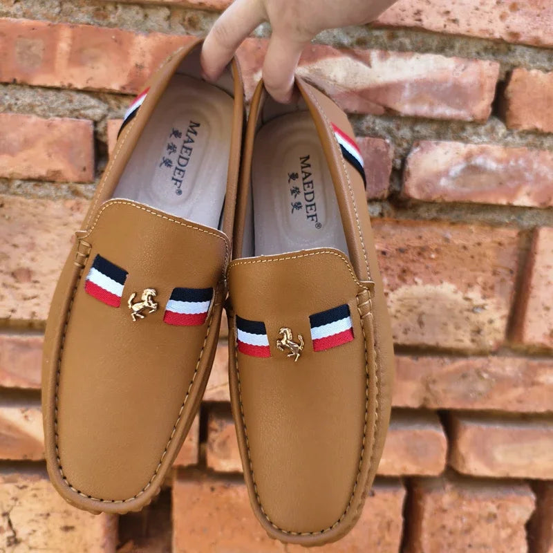 YRZL Mocasines blancos Mocasines de cuero PU negro para hombre Mocasines casuales sin cordones Hombres Mocasines cómodos Zapatos de conducción para hombres