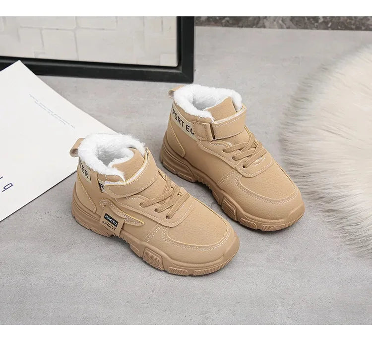 2025 nuevas botas de invierno para niños, además de Cachemira, botas de nieve gruesas y cálidas, botas antideslizantes de moda para niñas, zapatos para estudiantes al aire libre