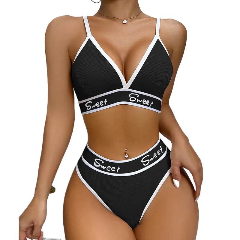 Conjunto de Bralette y Bragas Triangulares Acanaladas para Mujer