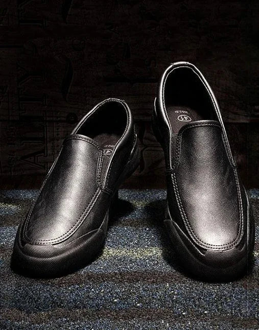 Nuevo en zapatos informales para hombre, sin cordones, talla 45, liquidación barata, elegantes, tendencia 20225, zapatos de cuero elegantes para hombre, clásicos y originales