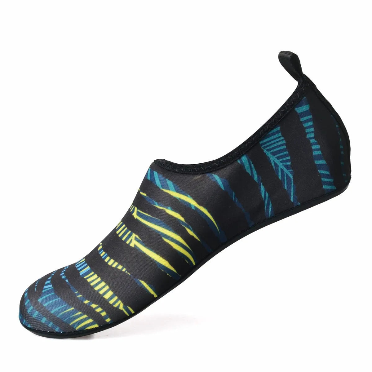 2023 zapatos acuáticos de verano para hombre, zapatos de agua descalzos para nadar en la playa, zapatos de agua ligeros para mujer, zapatos de pesca en el mar, envío gratis, talla grande 48