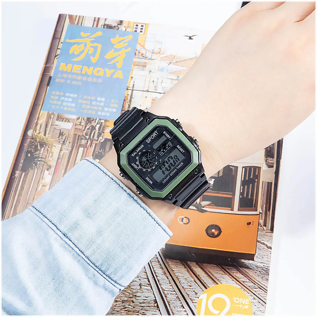 Reloj Deportivo Digital LED YIKAZE para Hombre