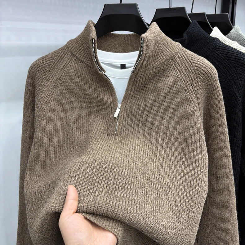Suéter Masculino con Media Cremallera y Cuello Alto | Estilo Coreano