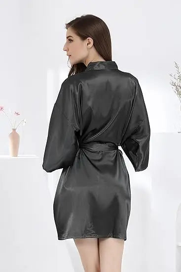 Bata de noche corta de satén de seda para mujer, bata tipo Kimono lisa, bata de baño a la moda, albornoz Sexy, bata de dama de honor para novia y boda