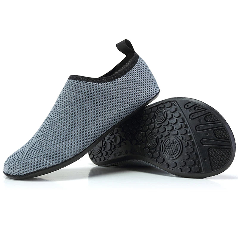2023 par de zapatos acuáticos, zapatos de agua ligeros de verano para hombres, zapatos de playa de secado rápido para mujeres, zapatillas antideslizantes suaves, envío gratis