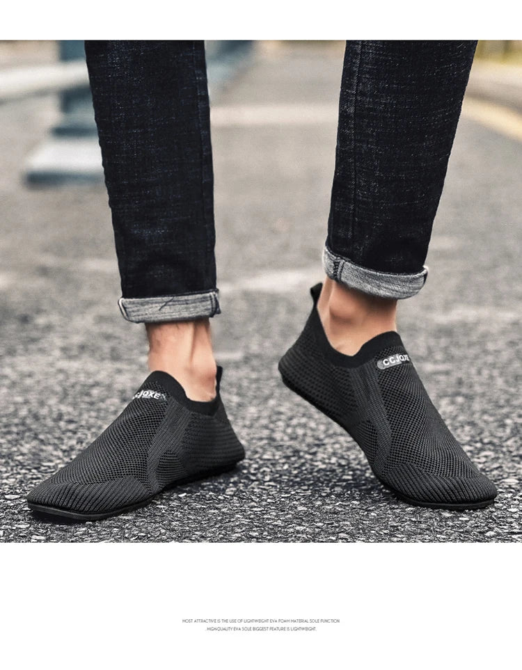 Zapatillas informales transpirables para hombre, zapatos ligeros sin cordones para caminar para hombre, mocasines flexibles antideslizantes para parejas, calzado suave de verano