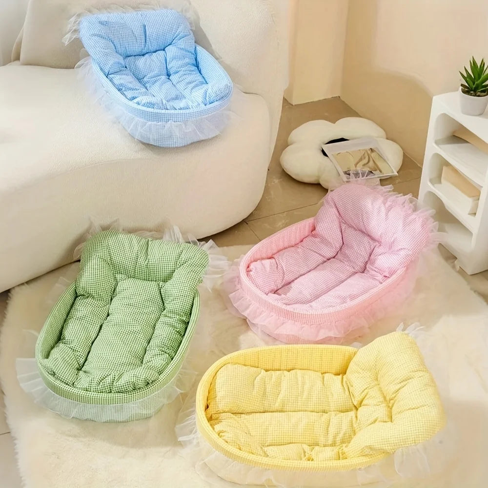 Cama de Princesa para Mascotas - Felpa Ovalada con Encaje para Perros y Gatos
