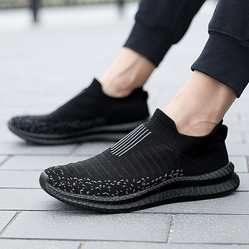 Zapatos informales transpirables para hombre, zapatos ligeros para caminar al aire libre, zapatillas antideslizantes para hombre, zapatos planos vulcanizados sin cordones 2023