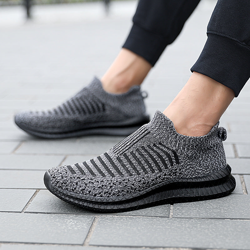 Zapatos informales transpirables para hombre, zapatos ligeros para caminar al aire libre, zapatillas antideslizantes para hombre, zapatos planos vulcanizados sin cordones 2023