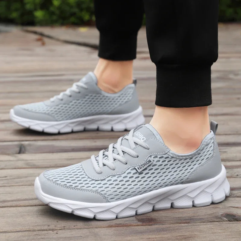 YRZL nuevas zapatillas de correr para hombre, zapatos deportivos transpirables, peso ligero, moda de verano, zapatillas transpirables de talla grande 38-48 para hombre