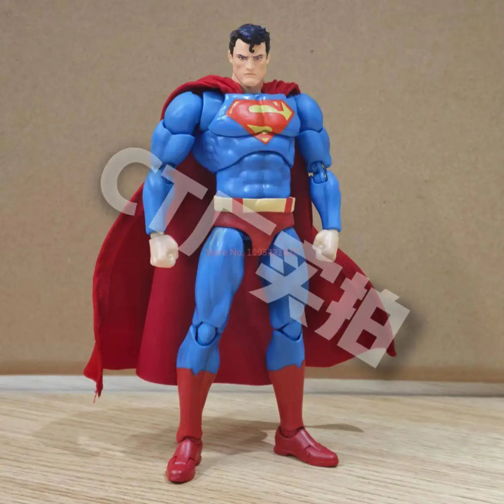 Figura de Acción Articulada CT MAFEX No.117 Superman (Hush) DC Comics Liga de la Justicia, Modelo Coleccionable para Adultos