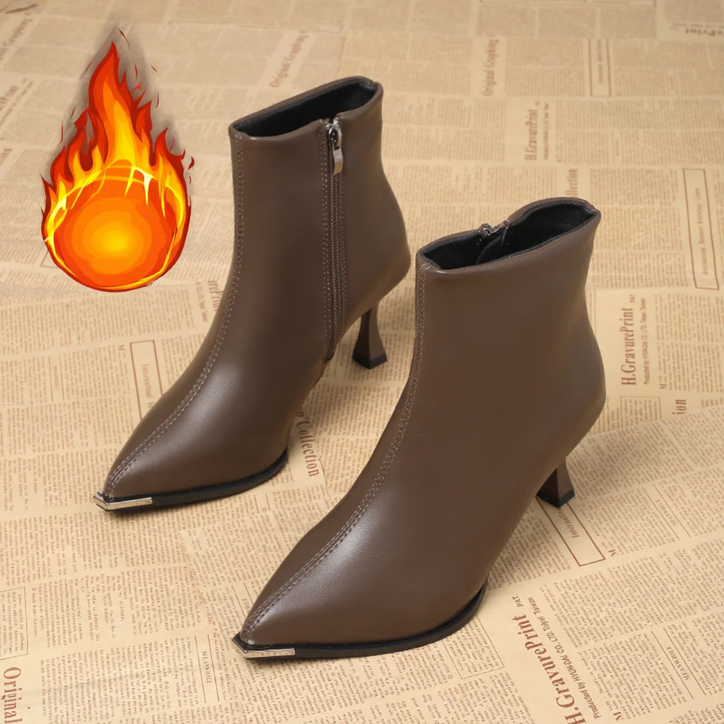 Botas cortas de tacón alto con punta estrecha para mujer, botines de cuero suave con efecto adelgazante, tacones altos elegantes y elegantes, moda de invierno