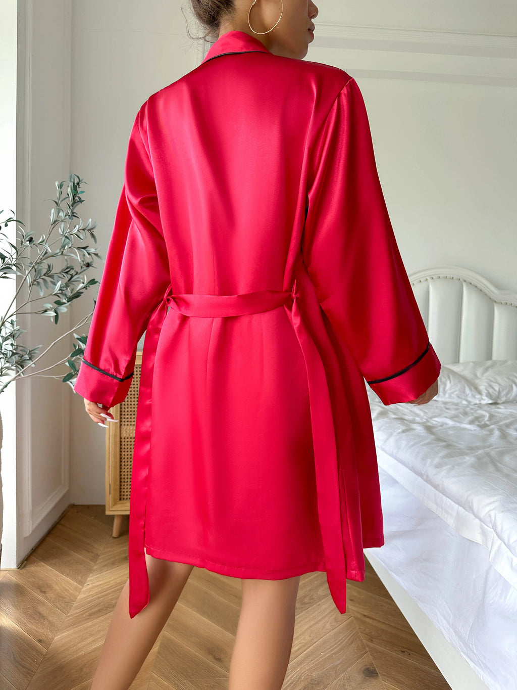 Conjunto de pijama de satén simple, bata con cinturón de manga larga, camisola con cuello en V, top y pantalones cortos, ropa de dormir para mujer
