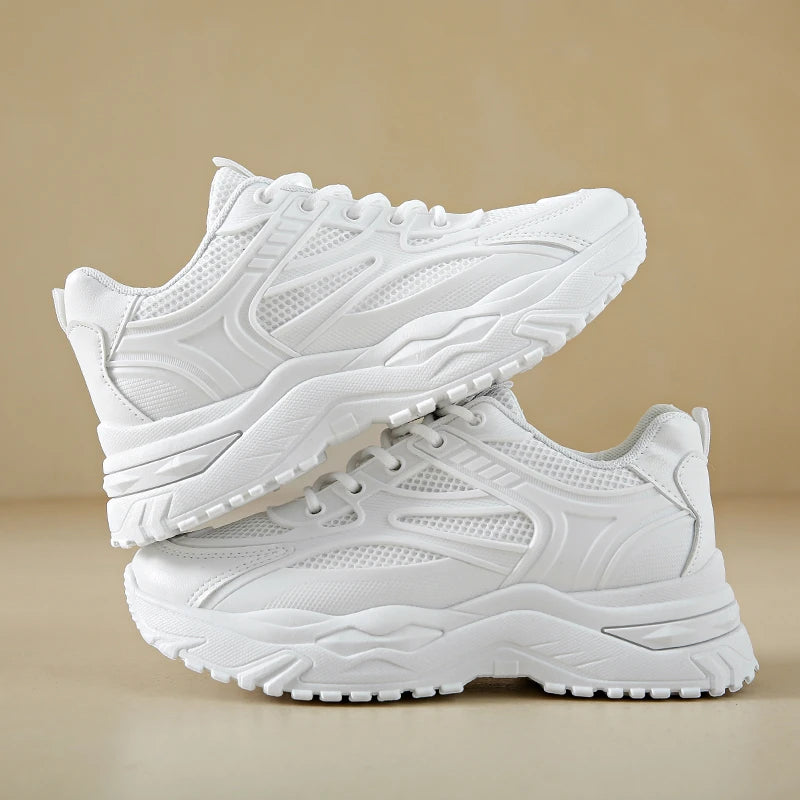 Zapatillas blancas para mujer, nuevas de cuero 2023, zapatillas gruesas, zapatos deportivos para mujer, zapatos vulcanizados de tenis gruesos, zapatos de plataforma de cesta