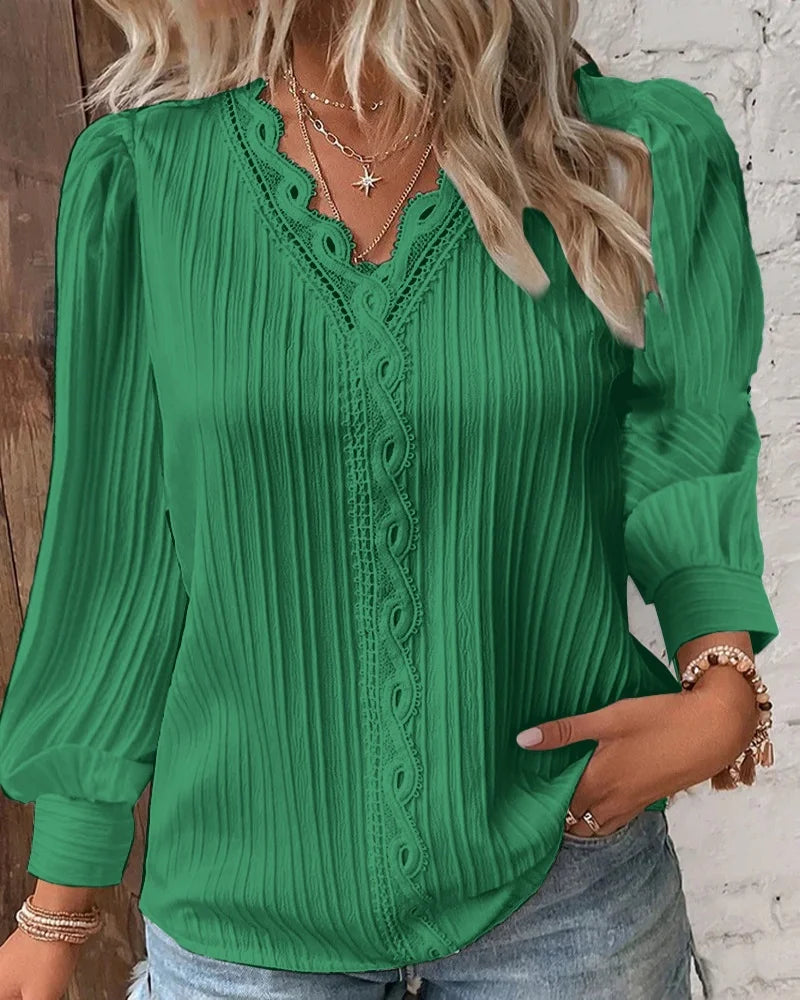 Camisa Elegante de Encaje Calado para Mujer