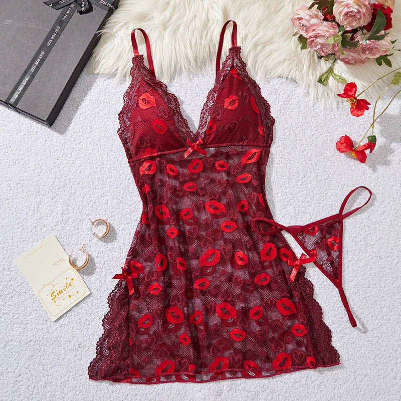 Conjunto Lencería Babydoll con Tirantes y Abertura de Encaje