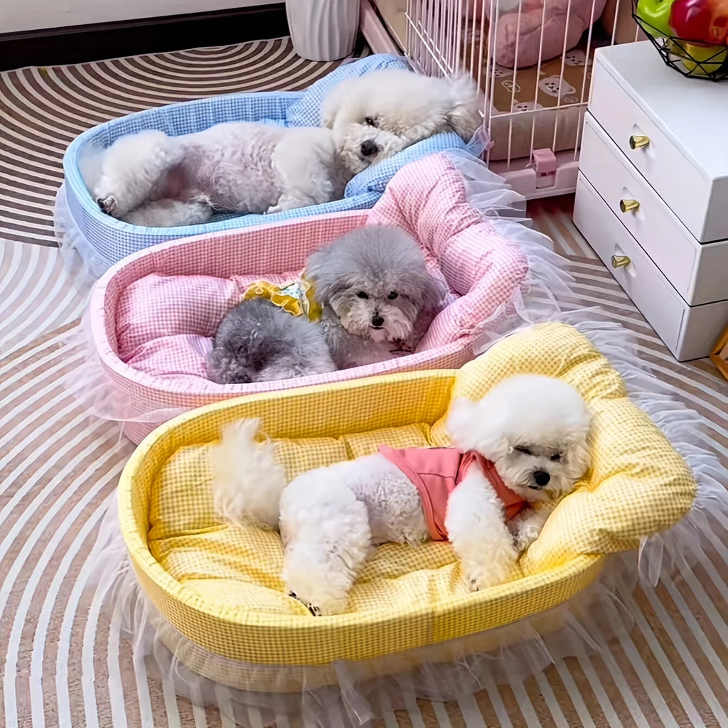 Cama de Princesa para Mascotas - Felpa Ovalada con Encaje para Perros y Gatos