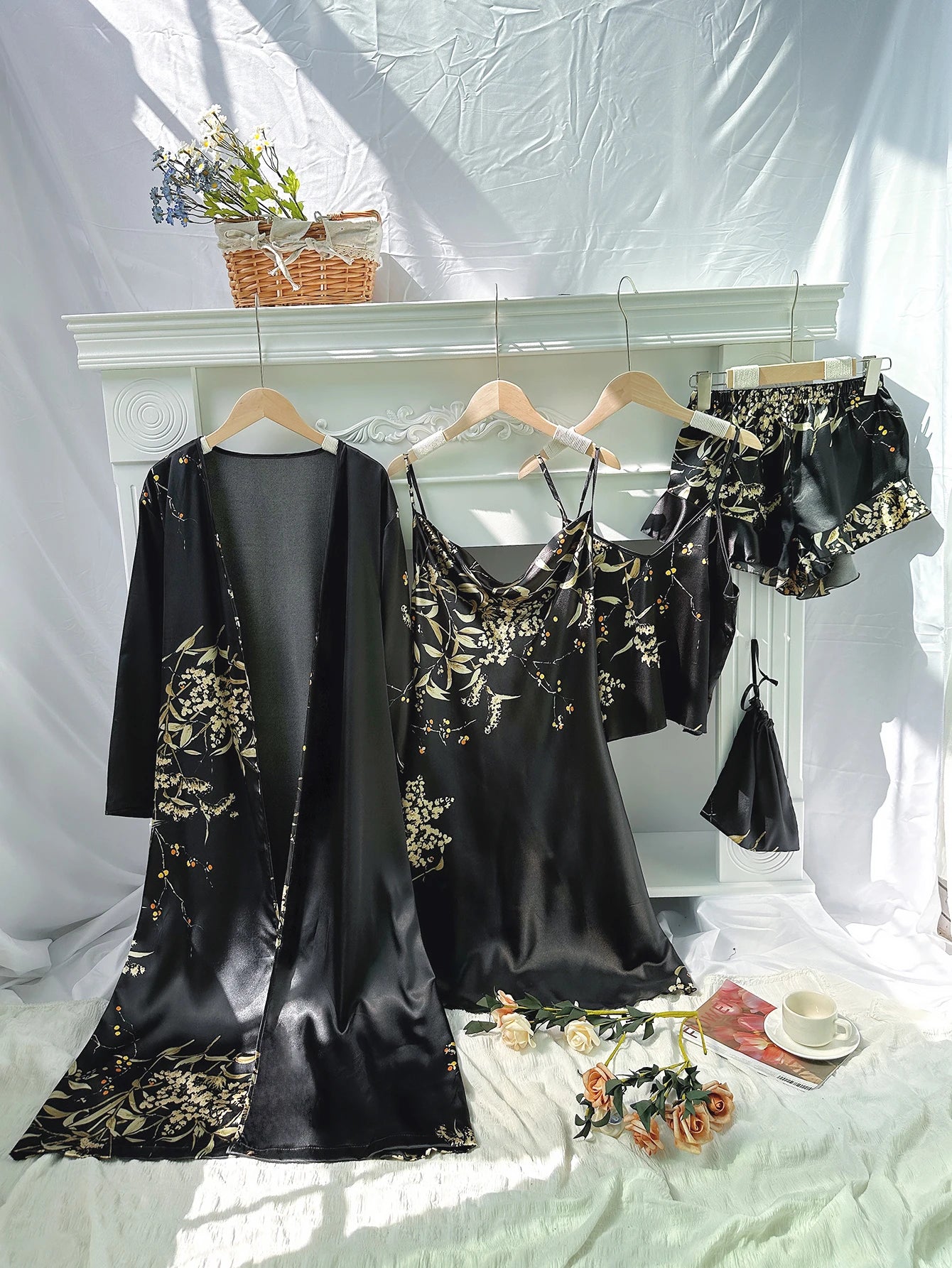 Conjunto de Pijama 5 Piezas con Estampado Floral para Mujer