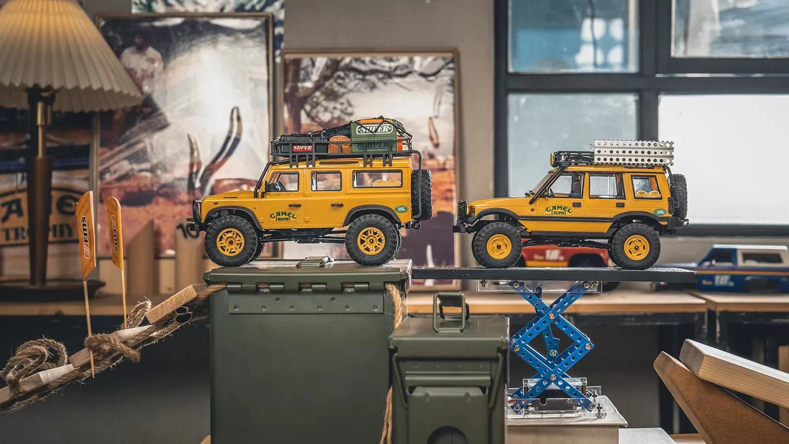 Auto de Control Remoto FMS Land Rover 1/24 Todo Terreno RC