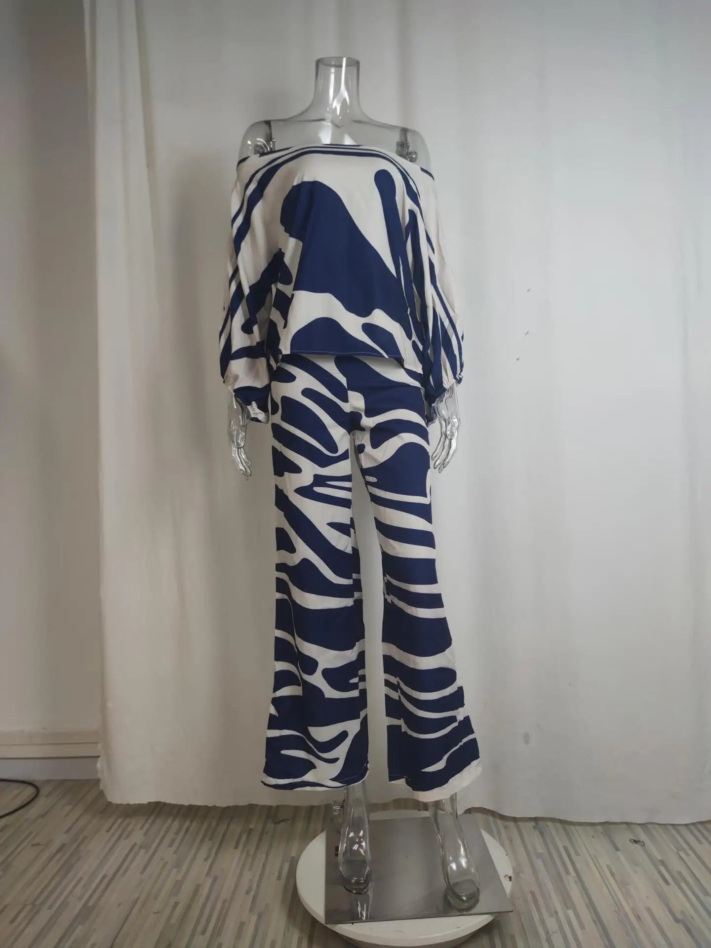 Conjunto de satén estampado para mujer, blusa de manga larga con hombros descubiertos y manga acampanada, conjuntos de 2 piezas para oficina, nuevos trajes informales con pantalones de pierna ancha