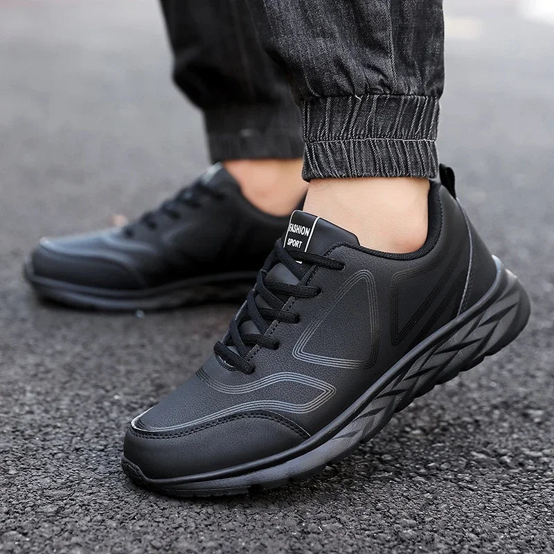 YRZL-Zapatillas deportivas impermeables de cuero para hombre, zapatos deportivos cómodos para caminar, resistentes al desgaste, color negro