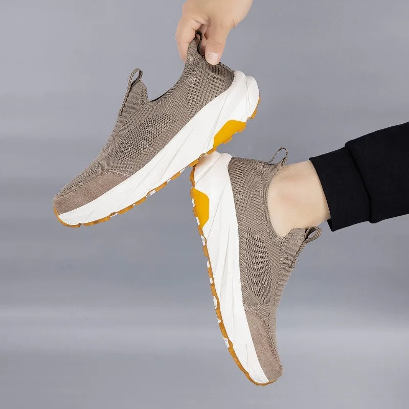 Zapatillas de malla sin cordones para hombre, suela gruesa, informales