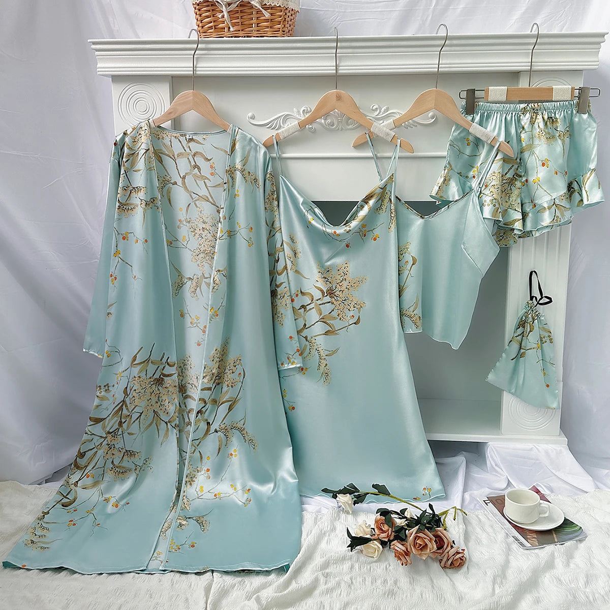 Conjunto de Pijama 5 Piezas con Estampado Floral para Mujer