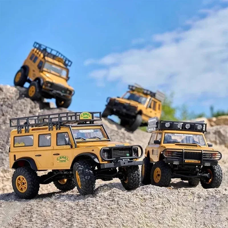 Auto de Control Remoto FMS Land Rover 1/24 Todo Terreno RC