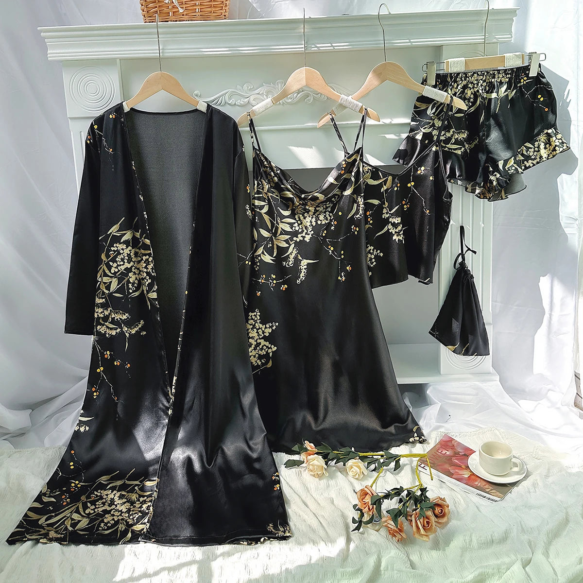 Conjunto de Pijama 5 Piezas con Estampado Floral para Mujer