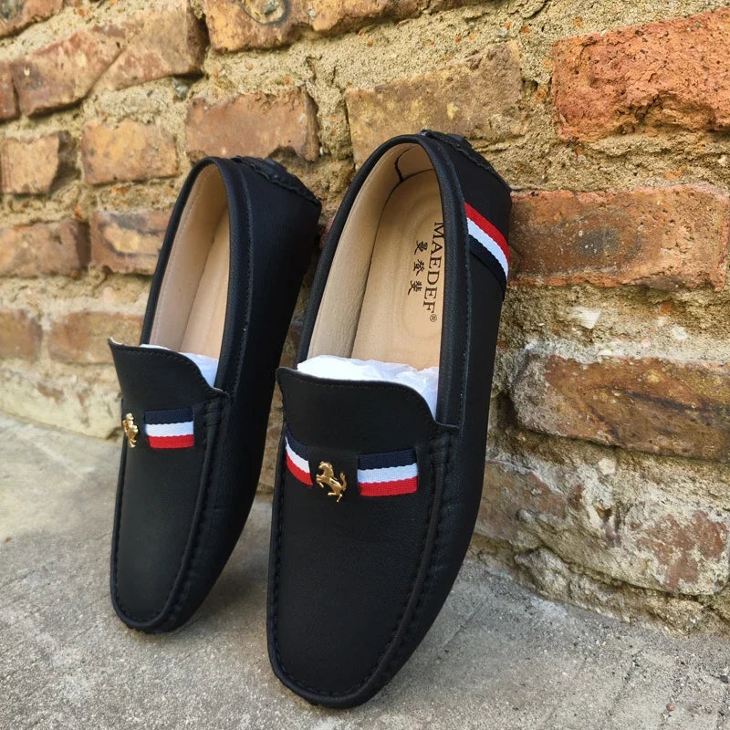 YRZL Mocasines blancos Mocasines de cuero PU negro para hombre Mocasines casuales sin cordones Hombres Mocasines cómodos Zapatos de conducción para hombres