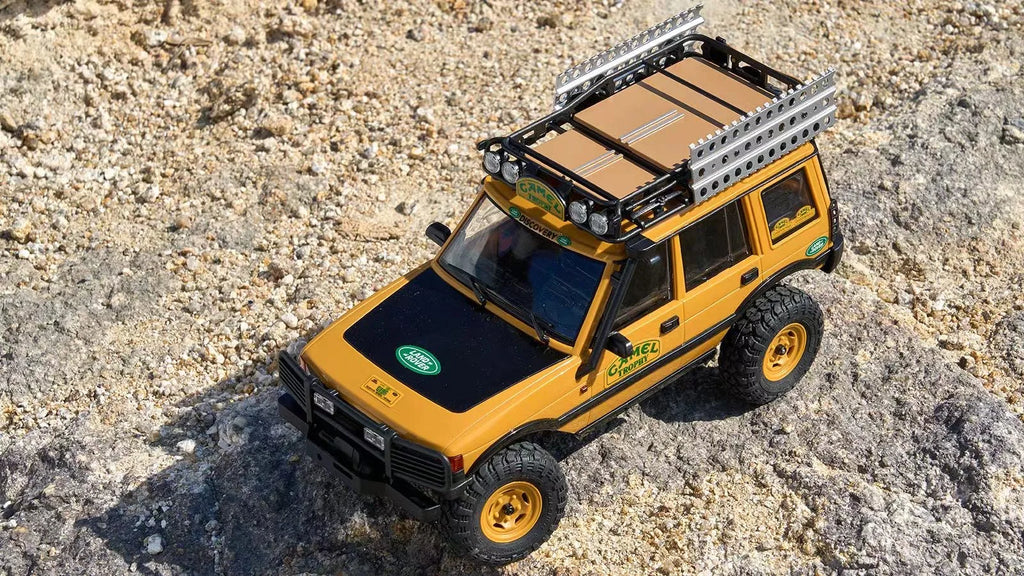 Auto de Control Remoto FMS Land Rover 1/24 Todo Terreno RC