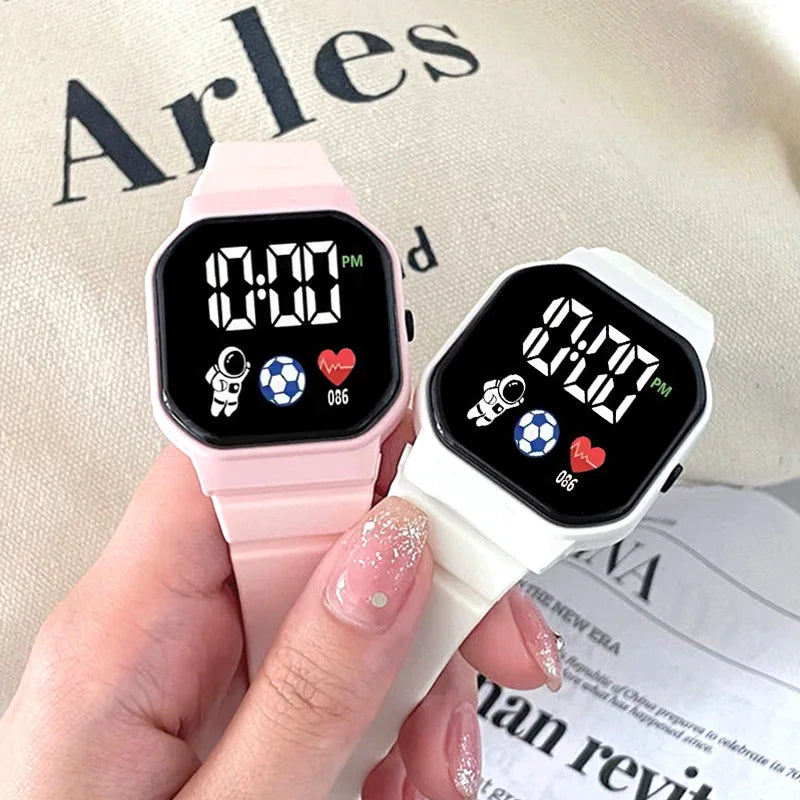 Reloj deportivo para niños, relojes digitales LED, correa de silicona para astronauta, reloj de pulsera electrónico resistente al agua para niños y niñas, regalos