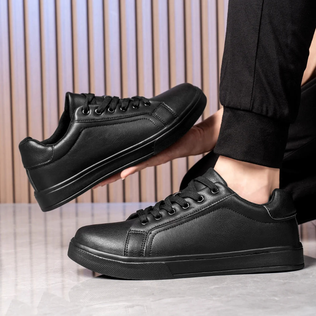 Zapatos de cuero para hombre, zapatillas de deporte informales de tendencia, zapatillas de ocio transpirables para hombre, calzado antideslizante, zapatos vulcanizados para hombre