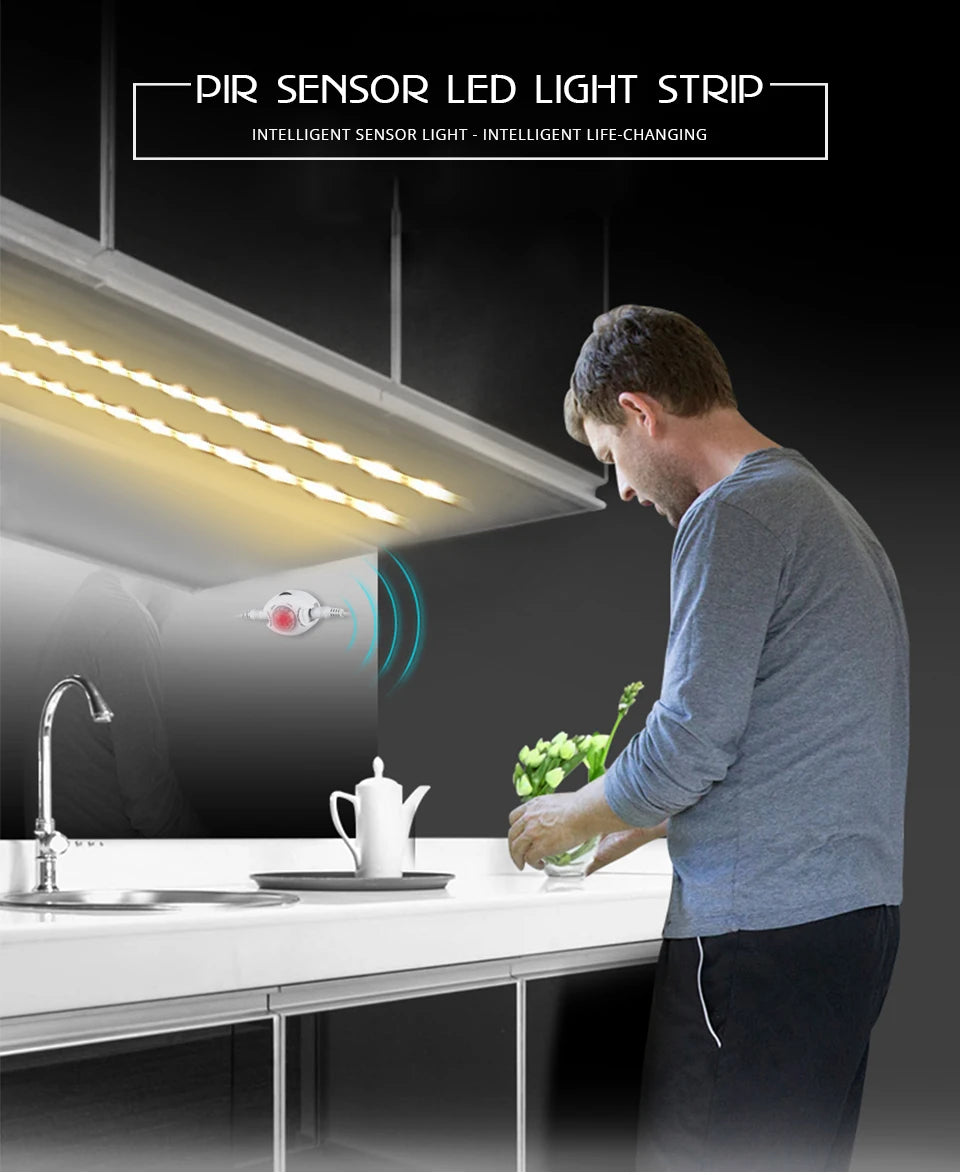 Tira LED con Sensor de Movimiento PIR para Armario