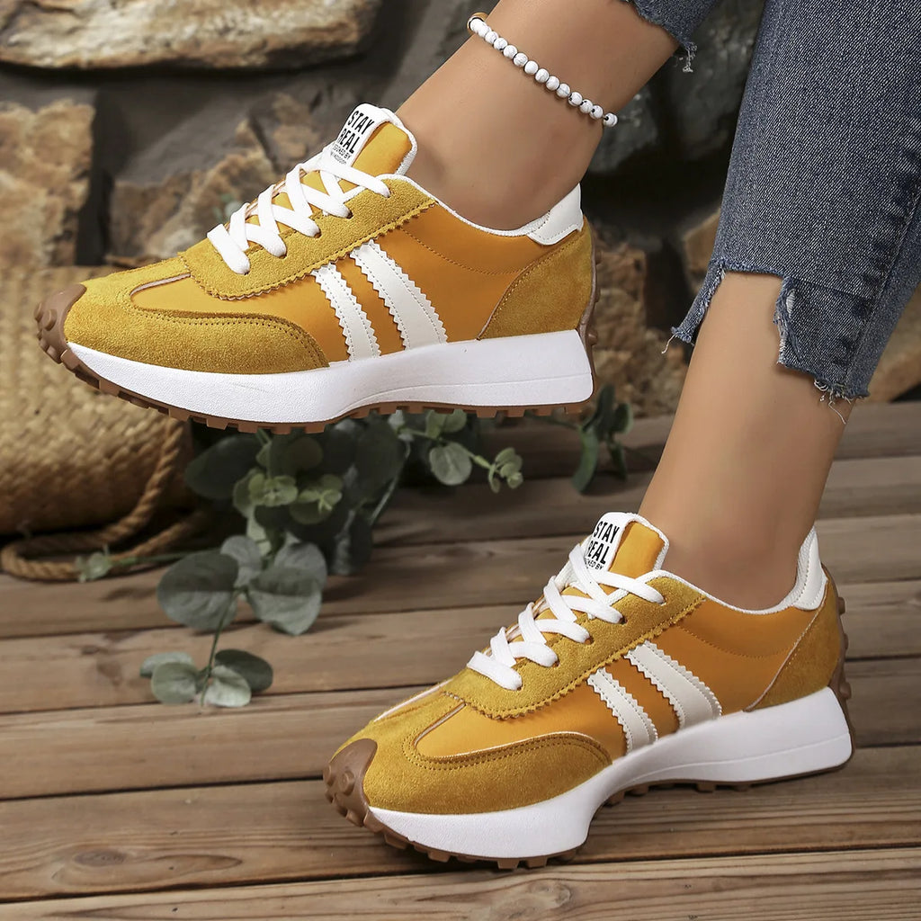 Nuevo 2025 zapatillas gruesas para mujer, zapatillas informales con plataforma a la moda, zapatillas ligeras de fondo suave para correr, zapatillas de deporte de malla de verano
