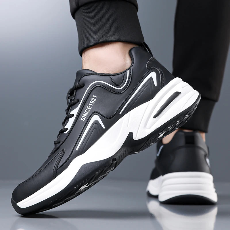 Zapatillas deportivas impermeables de cuero con suela gruesa para hombre