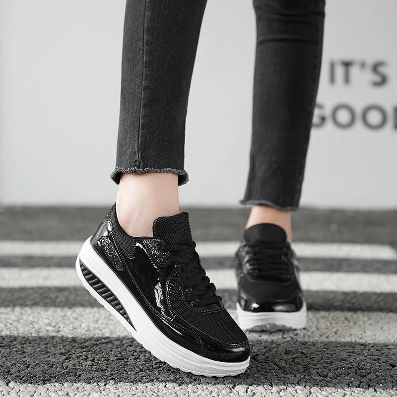Zapatos deportivos de malla plana para mujer, calzado deportivo cómodo y transpirable con cordones, a la moda, para primavera y otoño
