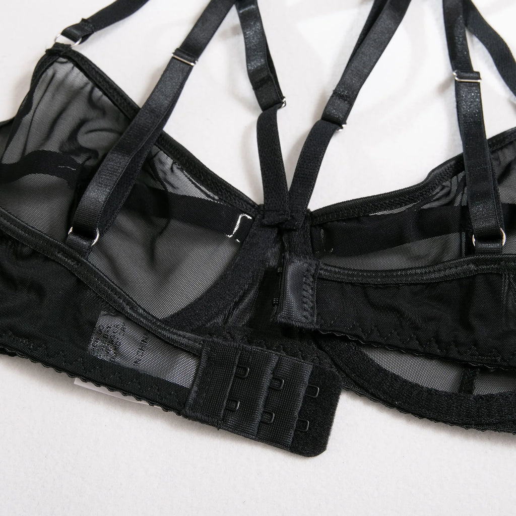 Conjunto de Lencería de Malla Transparente con Sujetador Push Up y Tanga