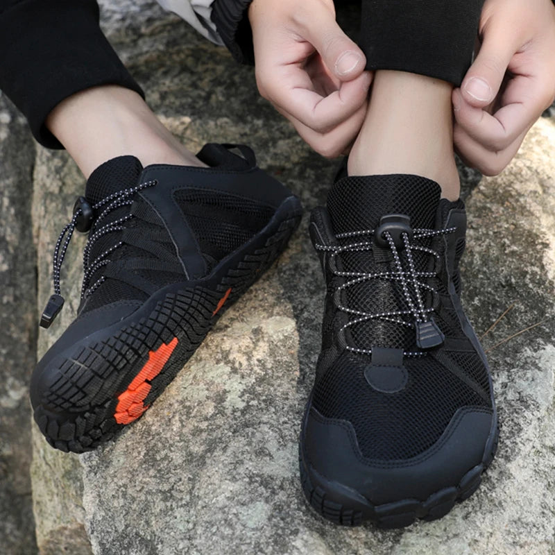 Zapatos de senderismo transpirables para hombre, zapatillas de deporte flexibles para exteriores, zapatos antideslizantes a la moda para caminar para hombre, zapatos informales de escalada de gran tamaño