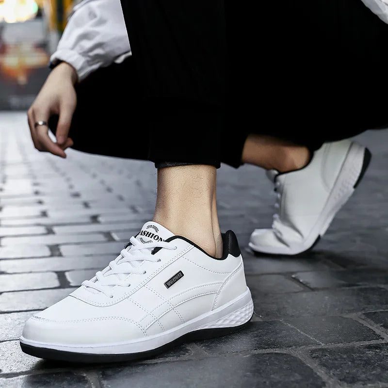 Zapatillas de deporte para hombre, zapatos deportivos informales, zapatos de cuero para caminar al aire libre para hombre, fondo suave para las cuatro estaciones