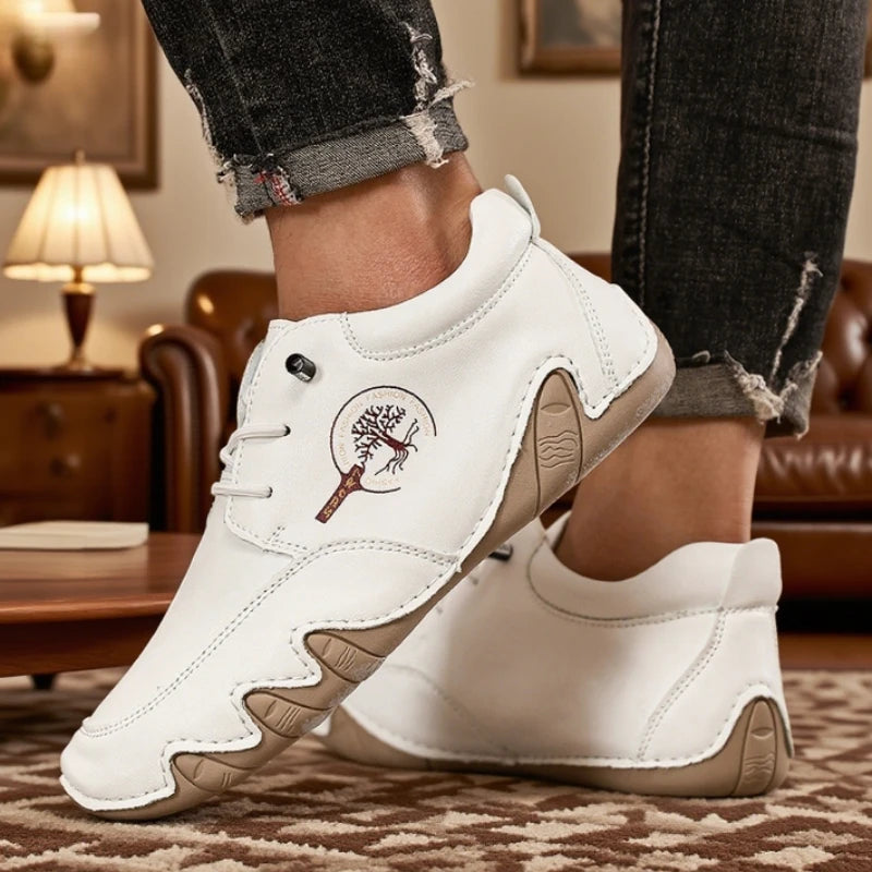Botas de cuero hechas a mano para hombre, zapatillas de diseño de otoño, zapatos de cuero informales transpirables, botines para hombre, moda para actividades al aire libre