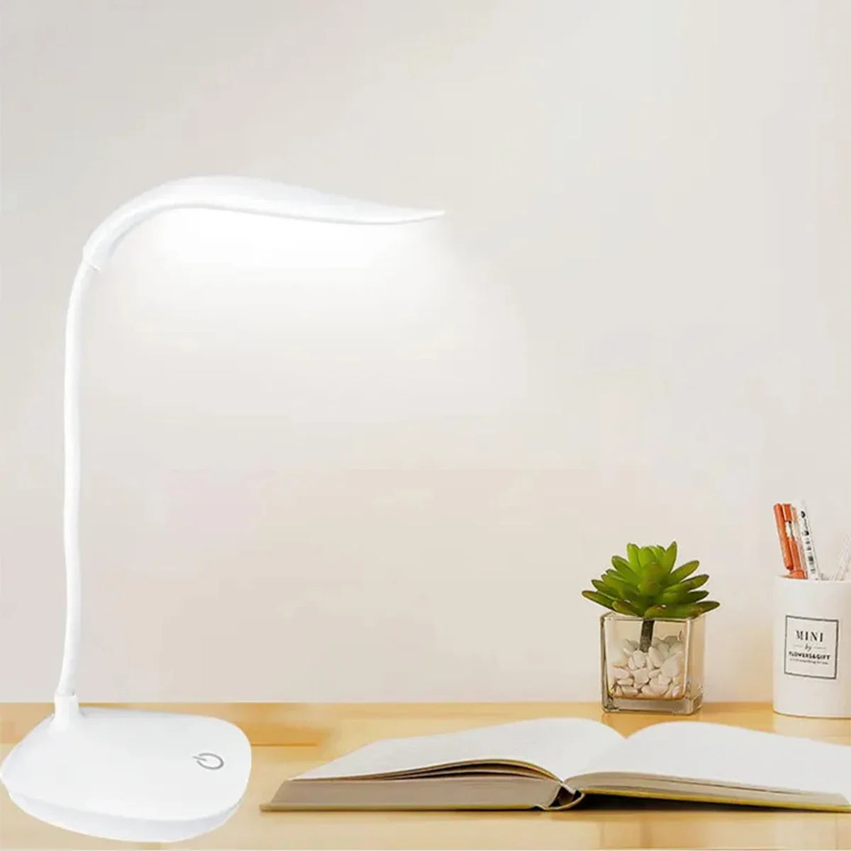 Lámpara LED de escritorio de lectura, lámpara de escritorio portátil, luz de mesa con carga USB, atenuación táctil, aprendizaje de protección ocular, iluminación de habitación y oficina