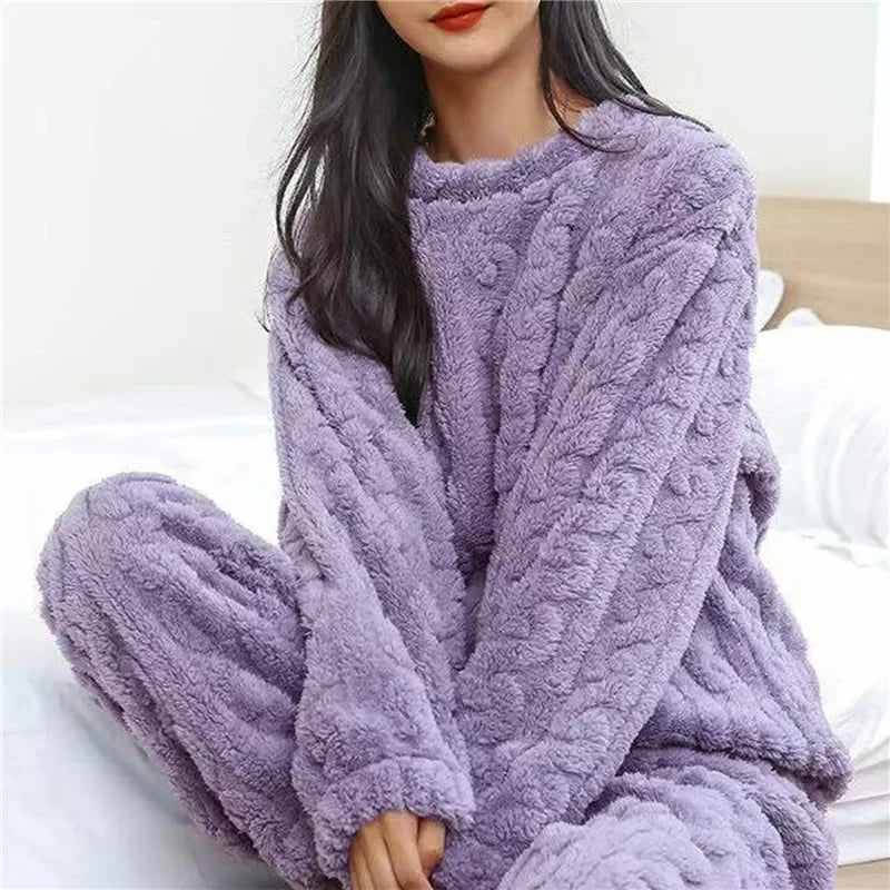 Conjunto de Pijama Cálido de Terciopelo Coral para Mujer