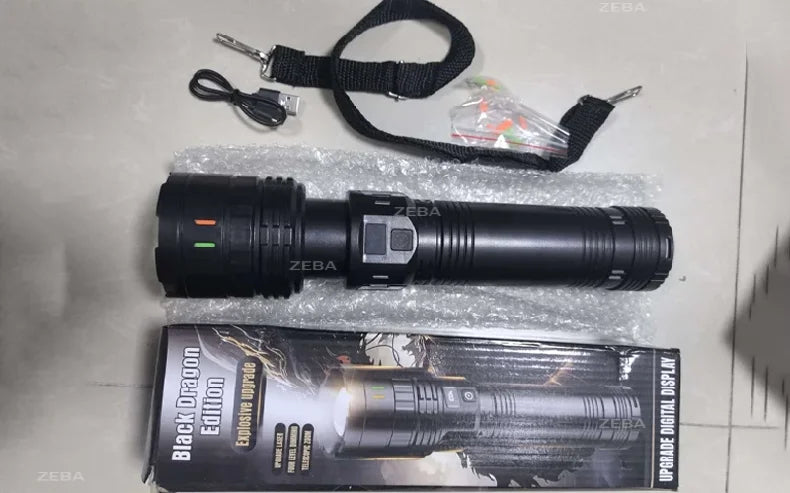 Linterna LED Táctica Recargable de Alta Potencia 680000LM Batería 15000mAh